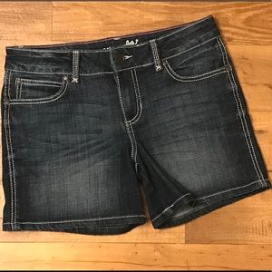 WRANGLER Dark wash shorts